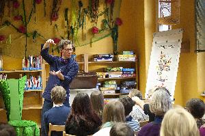 Zauberkunst, Dresden, Bibliothek